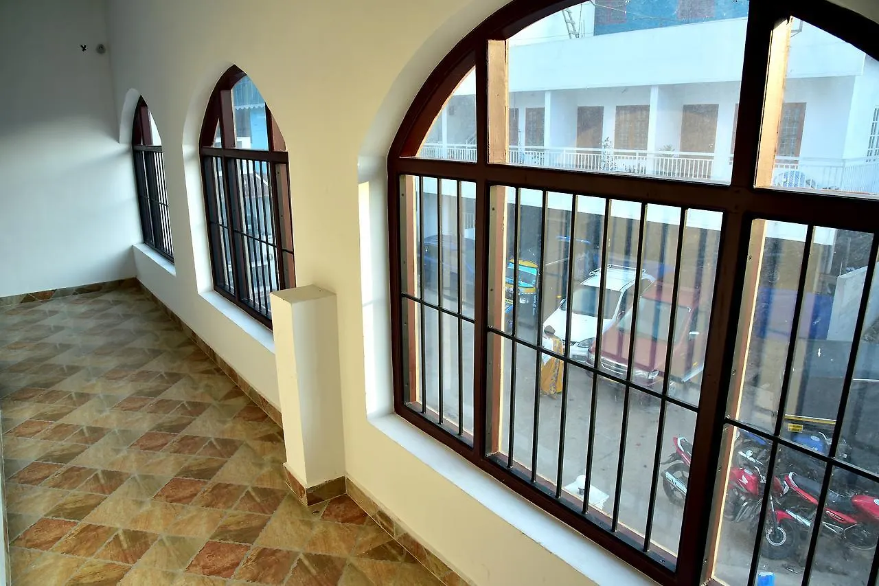 Natura Inn Munnar 2*,  Hindistan